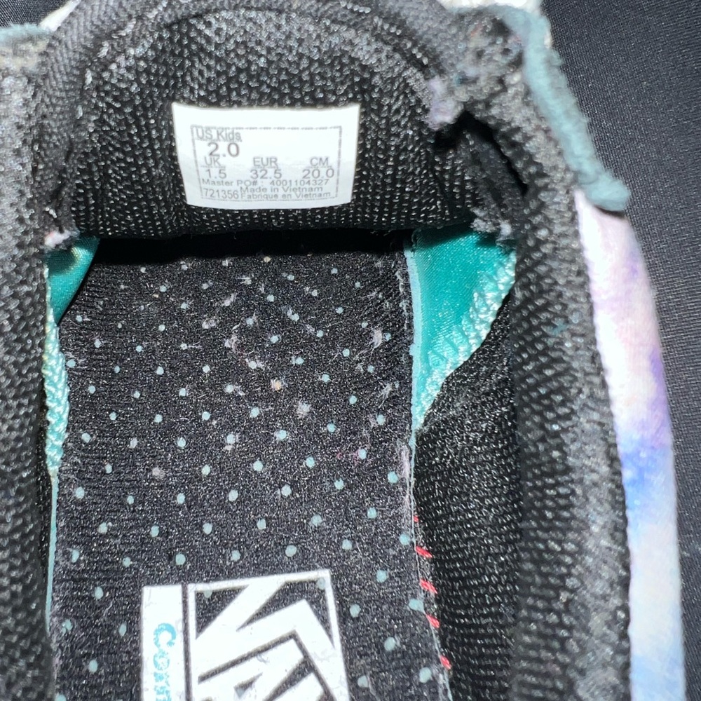 Girls Van sneakers never worn